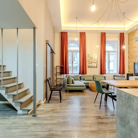 Anna's Ruin Corner Budapeszt