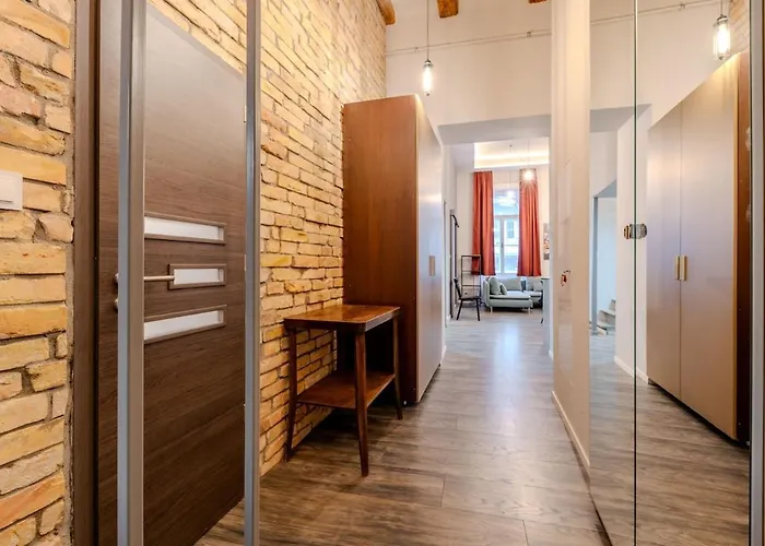 Anna's Ruin Corner Apartamento *