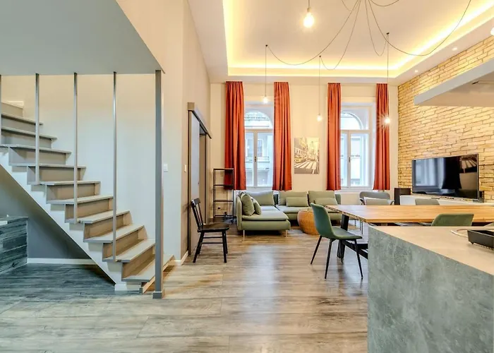 Anna's Ruin Corner Budapest