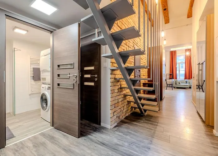 Anna's Ruin Corner Apartamento *