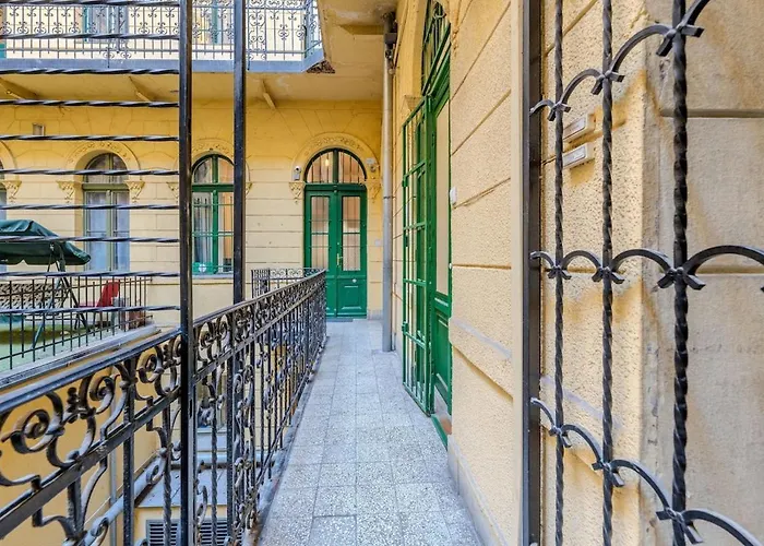 Apartamento Anna's Ruin Corner