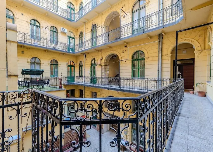 Anna's Ruin Corner Apartamento