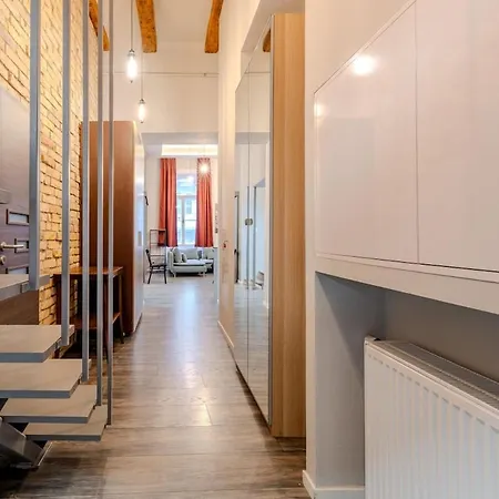 Anna's Ruin Corner * Budapest