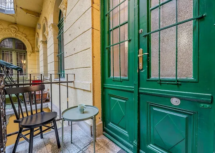 Anna's Ruin Corner Appartement Boedapest