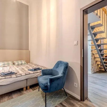 Anna's Ruin Corner * Budapest